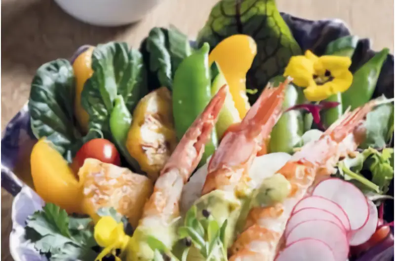 PRAWN CALYPSO WITH GREENPEACH DRESSING